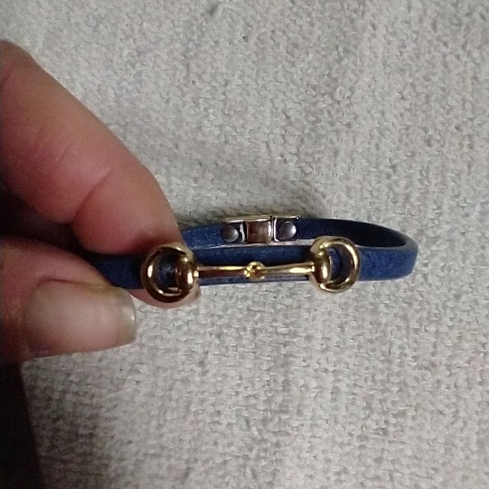 Blue faux leather goldtone magnetic 🧲 closure bracelet